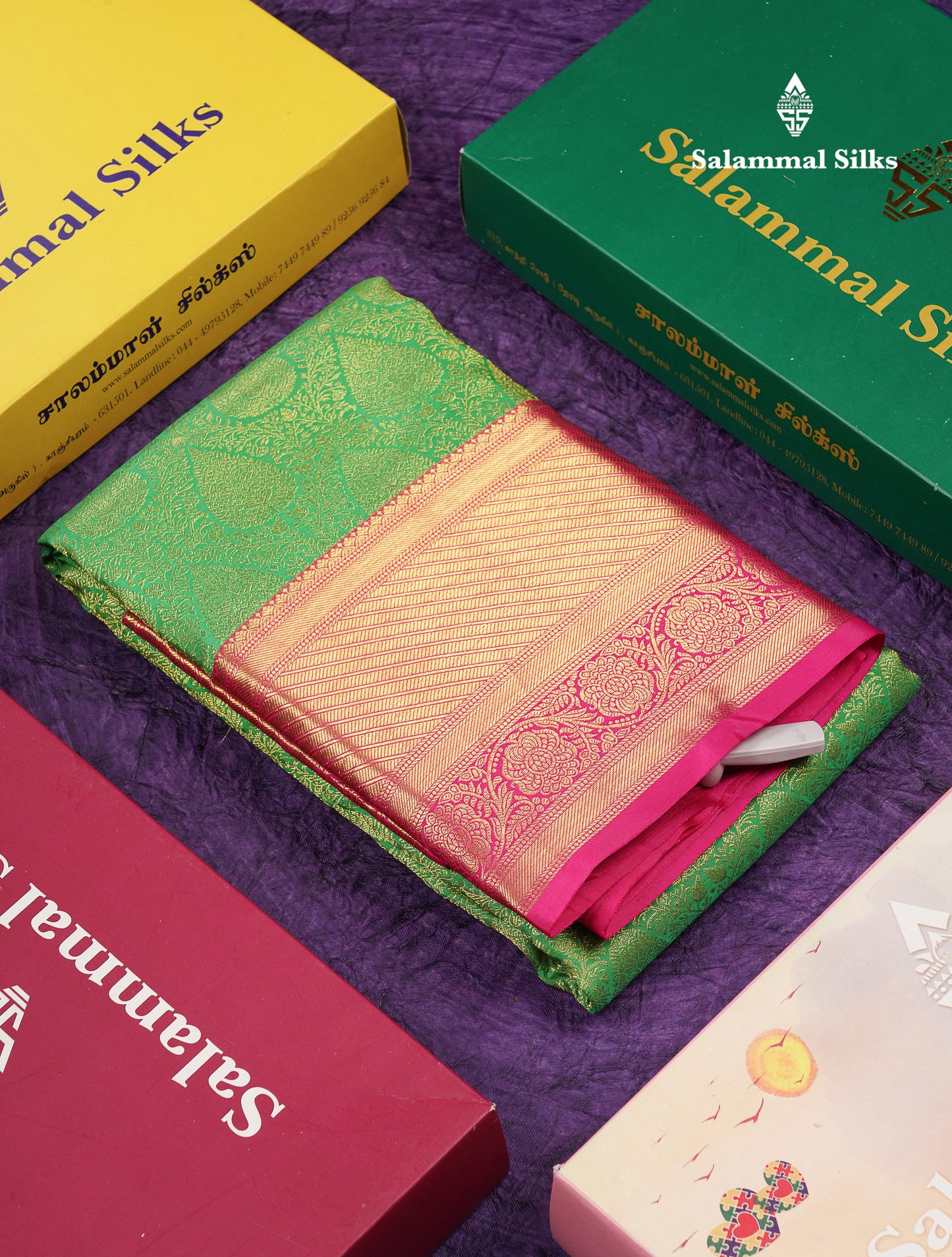Beautiful Green Pure Kanjivaram Silk Saree with Contrast Magenta Pink Traditional Border