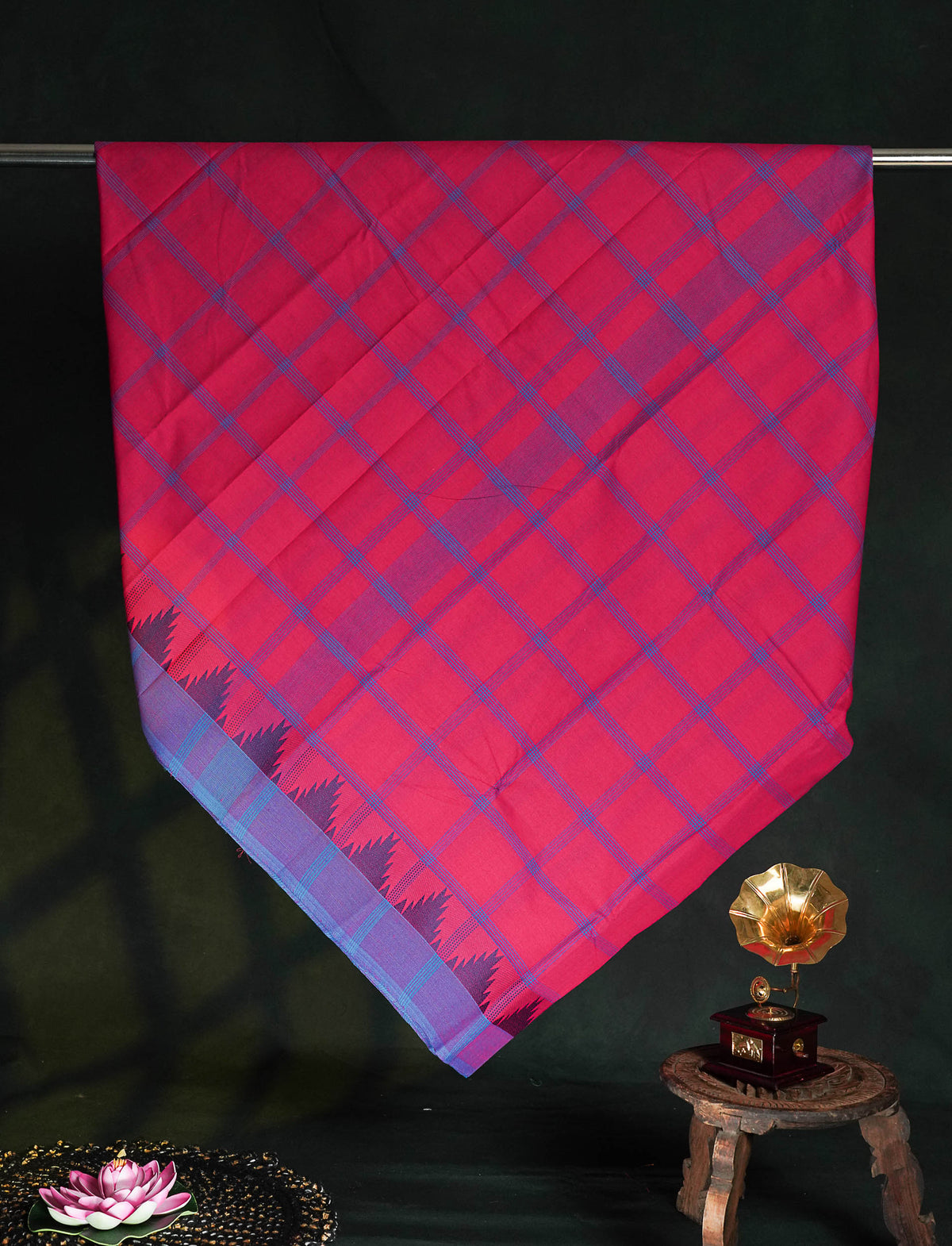 Chettinad Pure Cotton Saree - Redish Pink Colour Body Checks With Temple Border