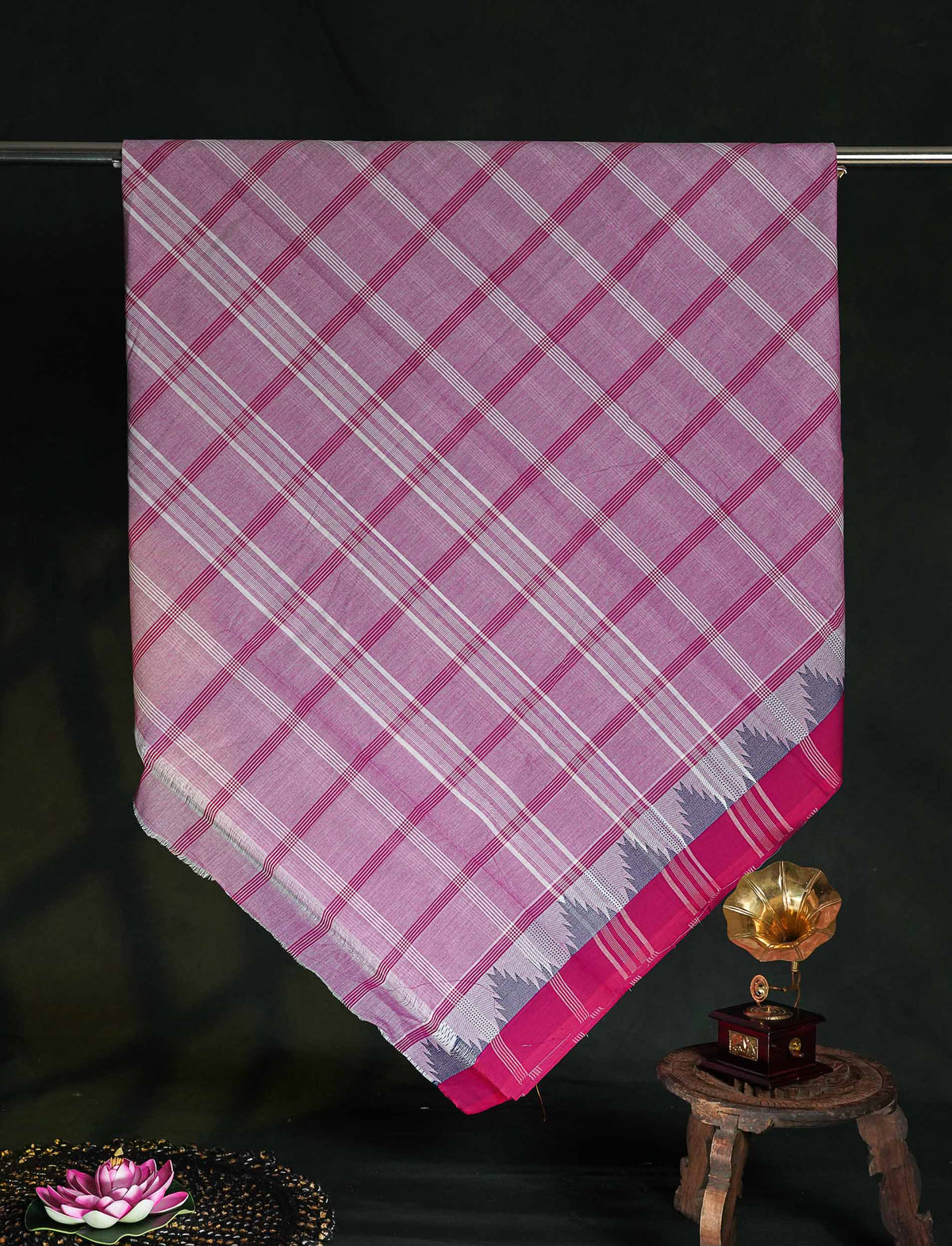 Chettinad Pure Cotton Saree - Light  Pink Colour Body Checks With Temple Border