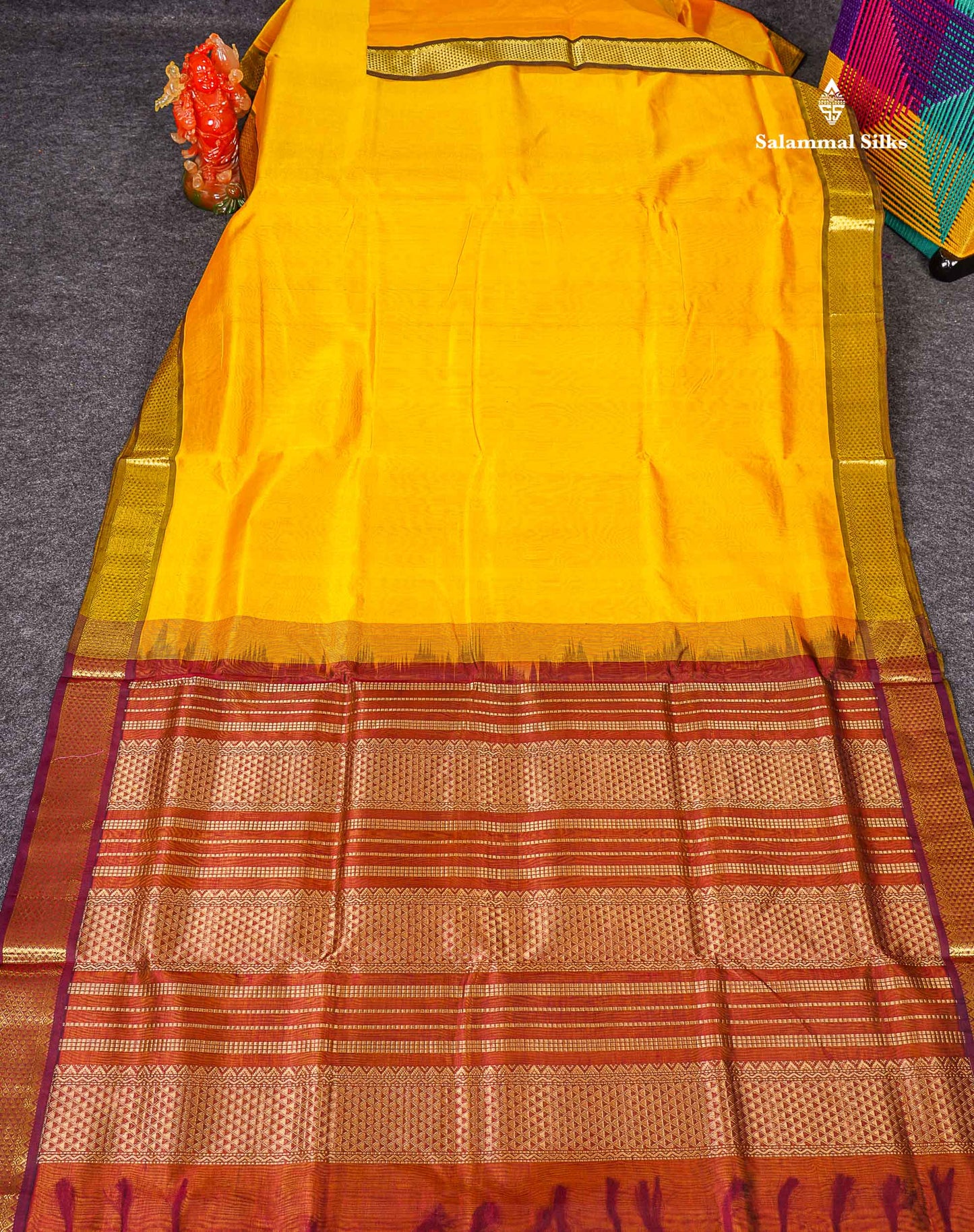 Full View Of Mustard Yellow Pure Silk Cotton Saree 