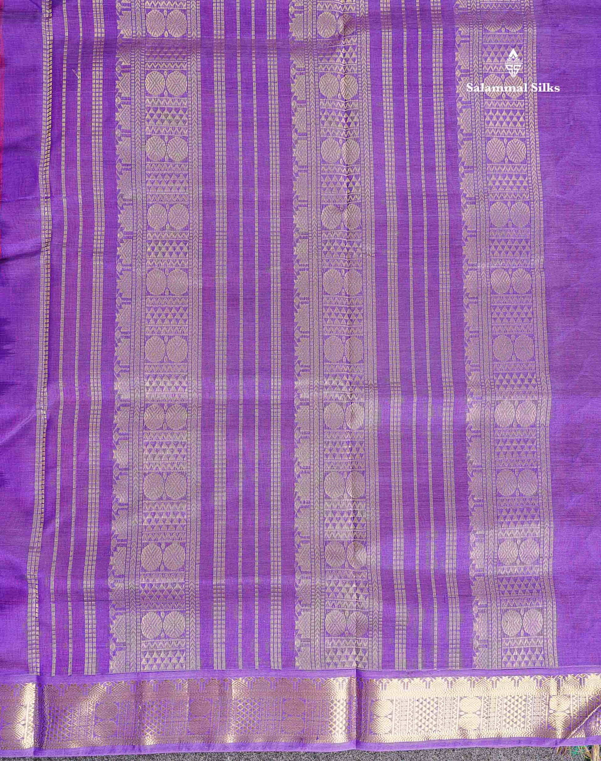 Pallu Of Maroon Pure Silk Cotton Saree 