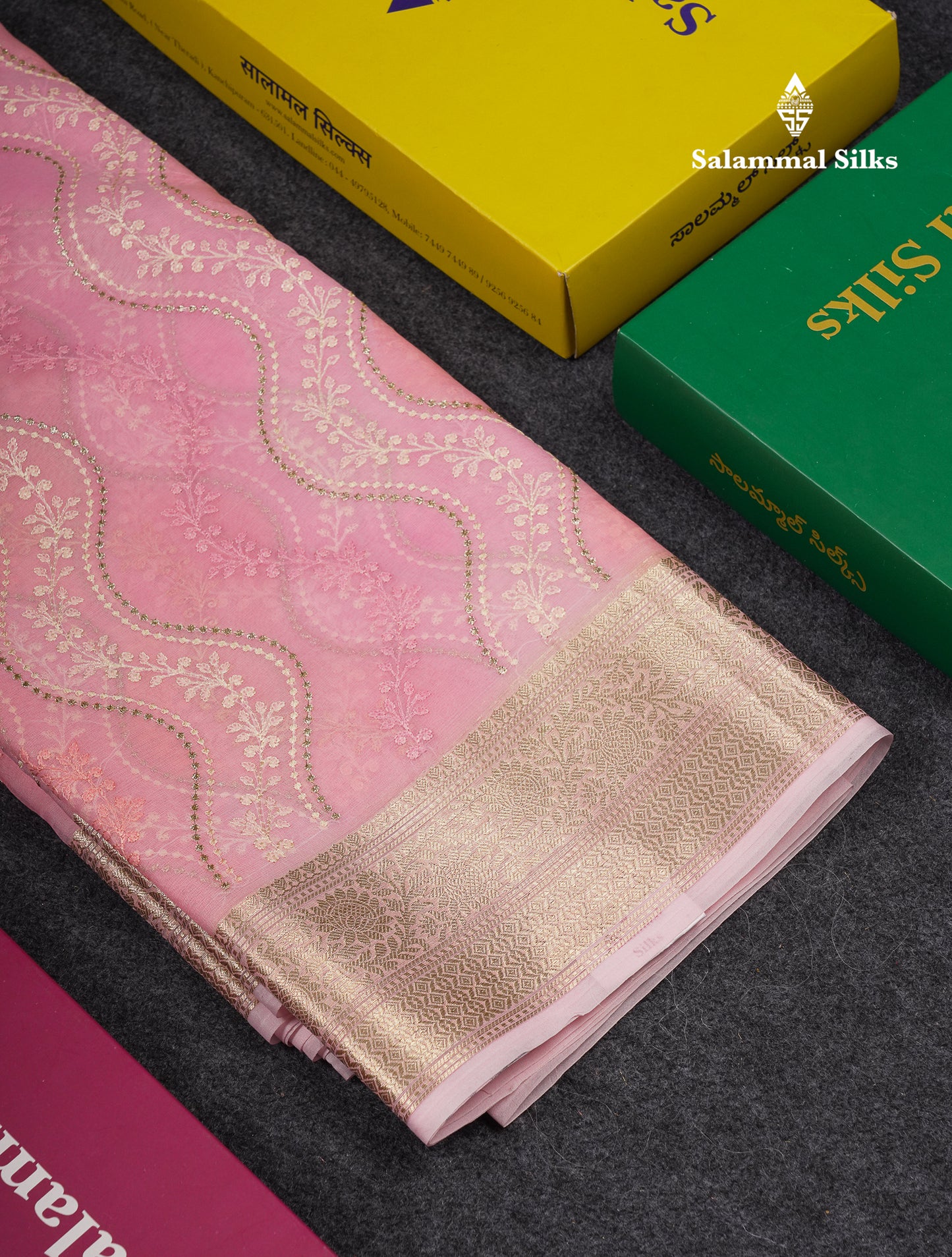 Beautiful Light Rexona Wave Pattern Thread Work Semi Organza Fancy Saree With Traditional Border