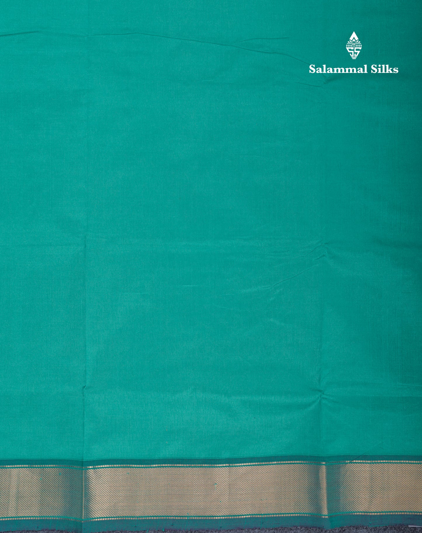 Beautiful Sapphire Green Semi Silk Cotton Saree With Contrast Navy Blue Blouse