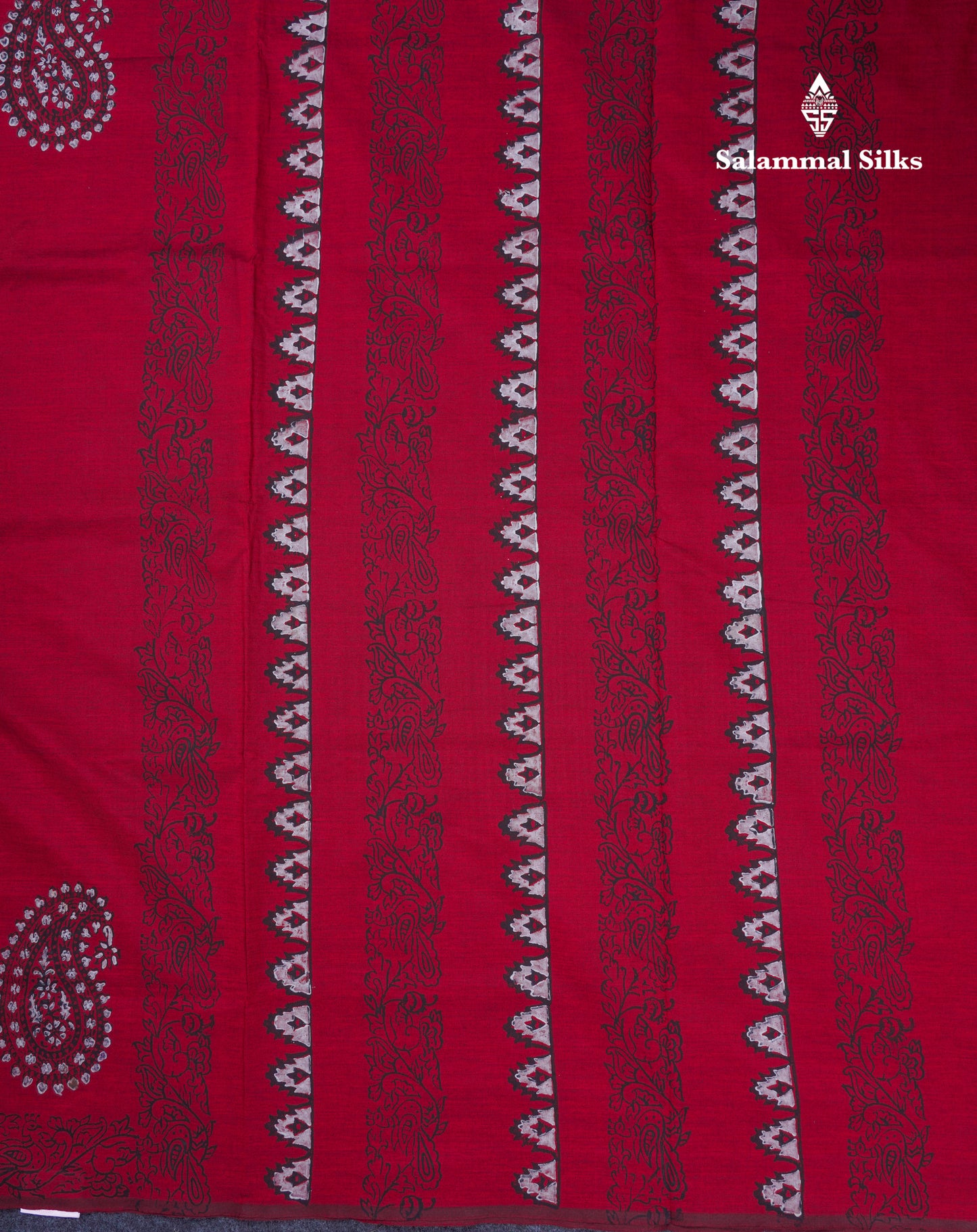Beautiful Dark Maroon South Cotton Printed Saree With Contrast Grey White Blouse