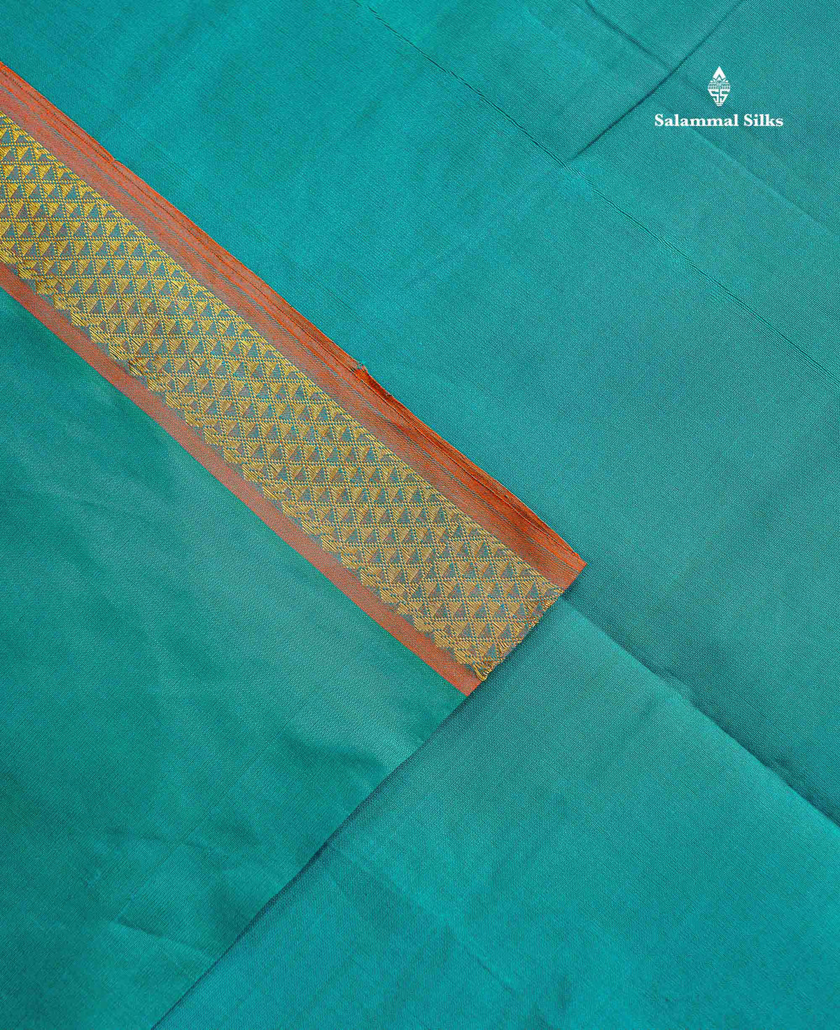 Semi Silk Cotton Saree - Dual Tone Grey Colour Body Plain With Small Border | 10 Yards