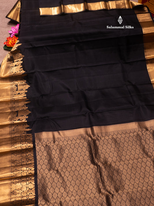 Black Colour Plain Pure Kanjivaram Silk Saree with Pallakku Border