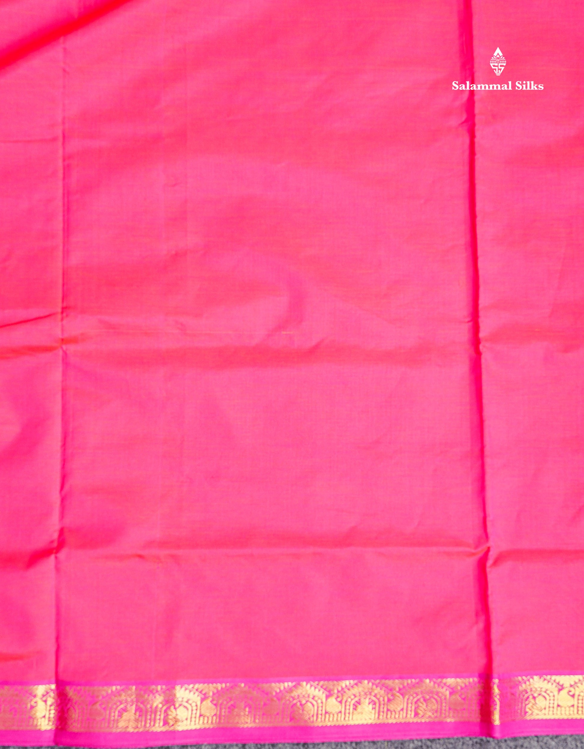 Traditional Border Of Dual Tone Pink Semi Silk Cotton Saree