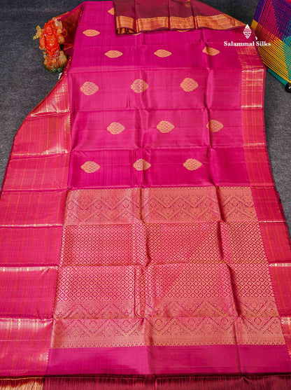 Beautiful Dual Tone Magenta Pure Kanjivaram Silk Saree With Traditional Evening Morning Border