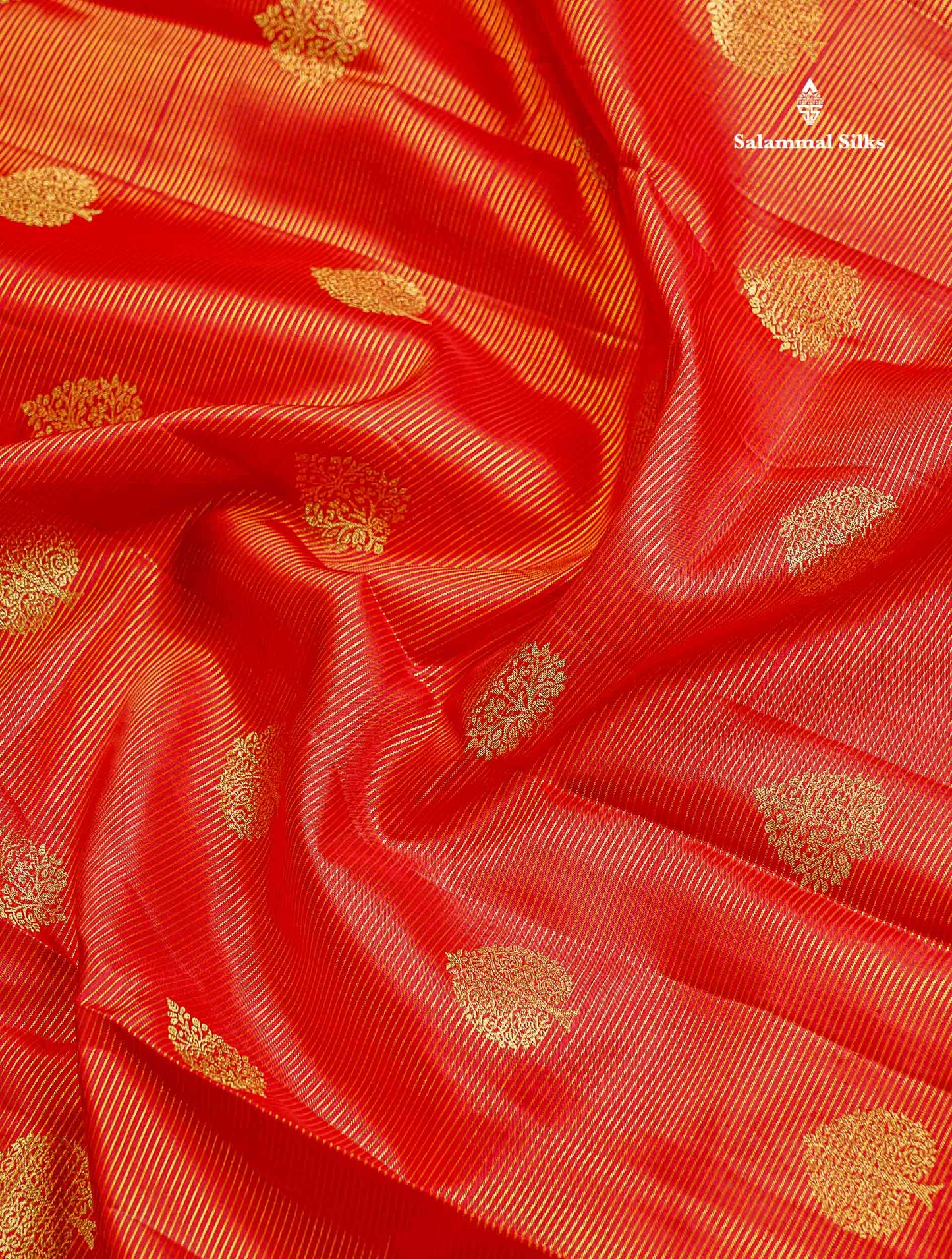 Beautiful Red Vaira Oosi Lines Pure Kanjivaram Silk Saree With Traditional Evening Morning Border