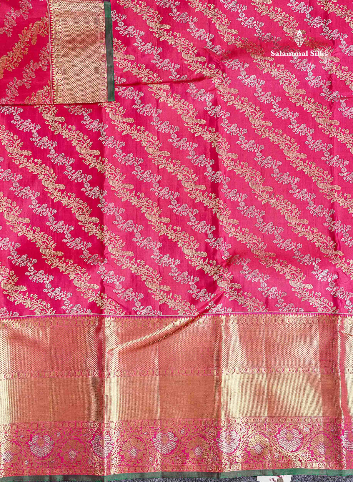 Beautiful Pink Gold & Silver Zari Buttas Bridal Pure Kanjivaram Silk Saree With Traditional Evening Morning Border