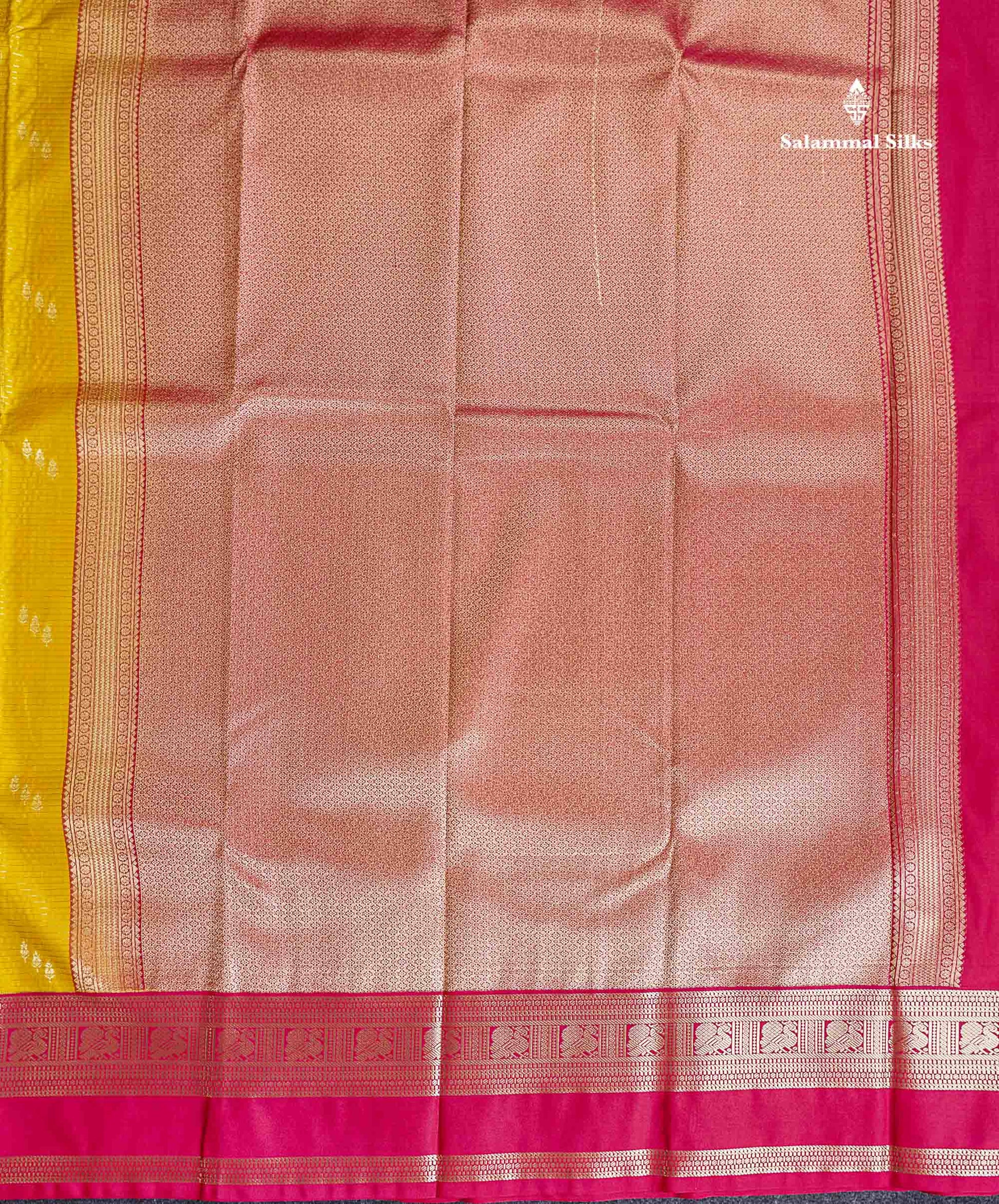 Pallu Of Mustard Yellow Semi Silk Saree 