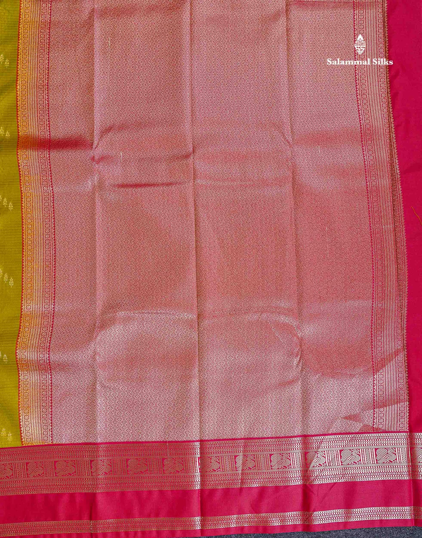 Pallu Of Manthulir Green Semi Silk Saree 