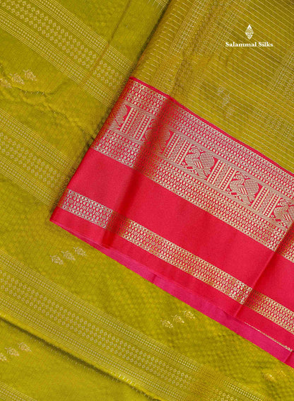 Semi Silk Saree - Manthulir Green Vaira Oosi Lines Along With Red Traditional Border