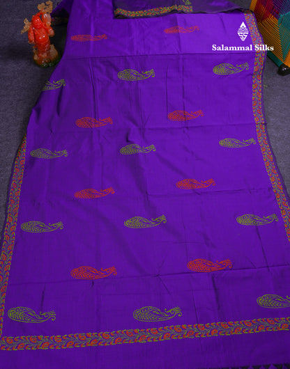 Beautiful Purple South Cotton Printed Saree With Contrast Cream White Blouse