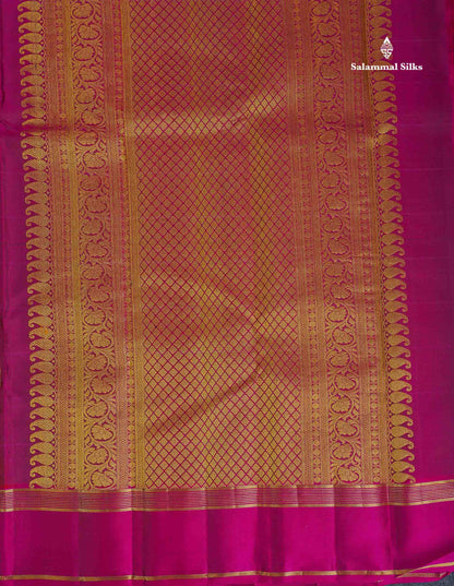 Pure Kanjivaram Silk Saree - Mehandi Green Colour Checks With Zari Butta & Dark Magenta Gap Border