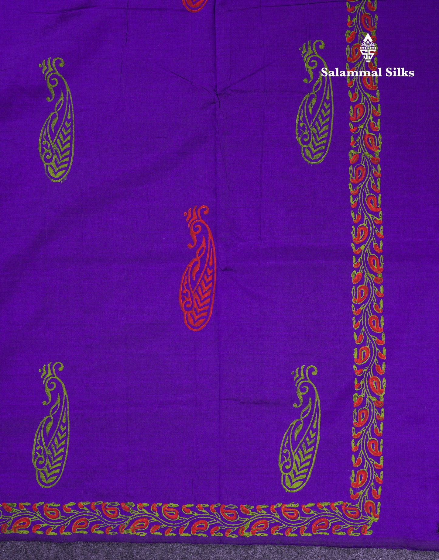 Beautiful Purple South Cotton Printed Saree With Contrast Cream White Blouse