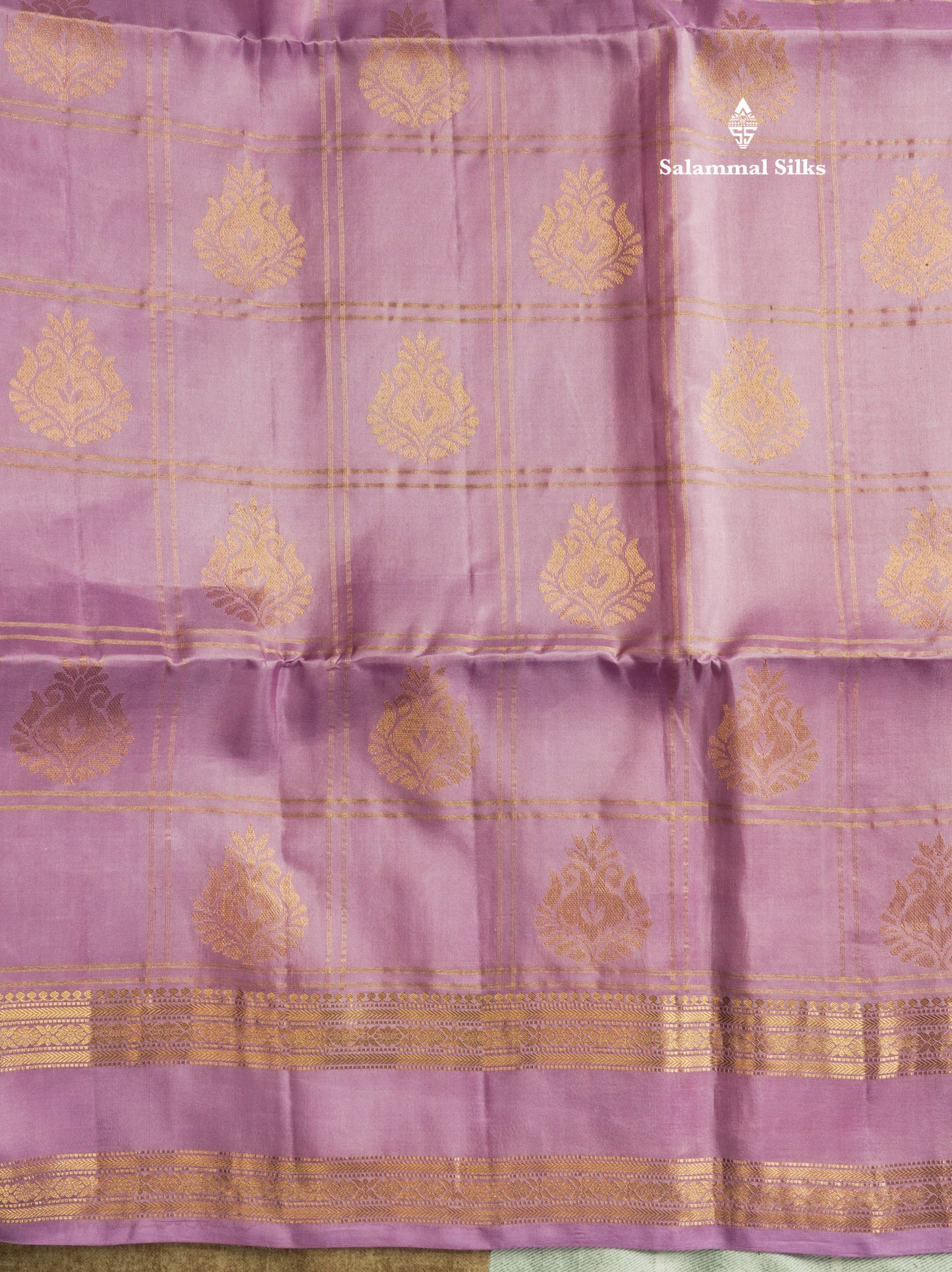 Beautiful Lavender Pure Kanjivaram Soft Silk Saree With Traditional Gap Border