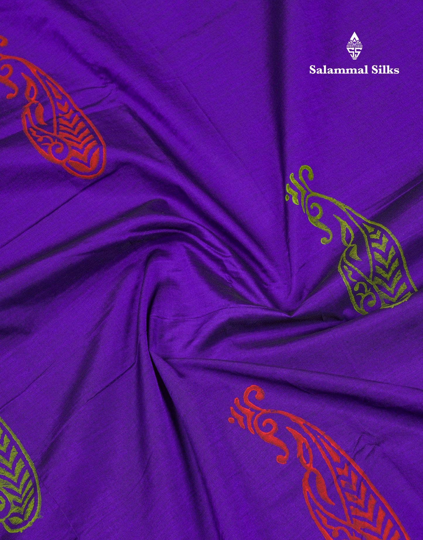 Beautiful Purple South Cotton Printed Saree With Contrast Cream White Blouse
