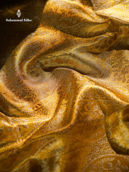 Beautiful Gold Tissue Bridal Pure Kanjivaram Silk Saree With Contrast Chilly Red Border