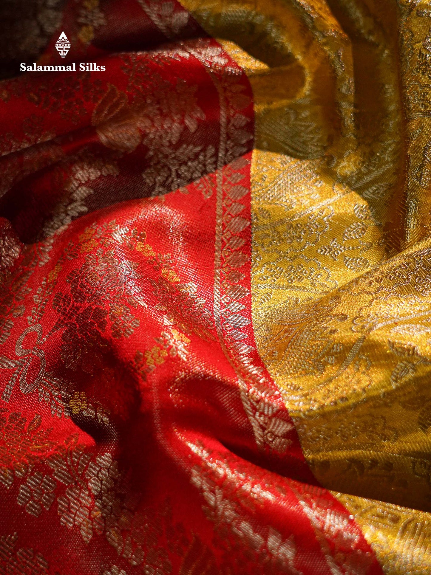 Beautiful Gold Tissue Bridal Pure Kanjivaram Silk Saree With Contrast Chilly Red Border
