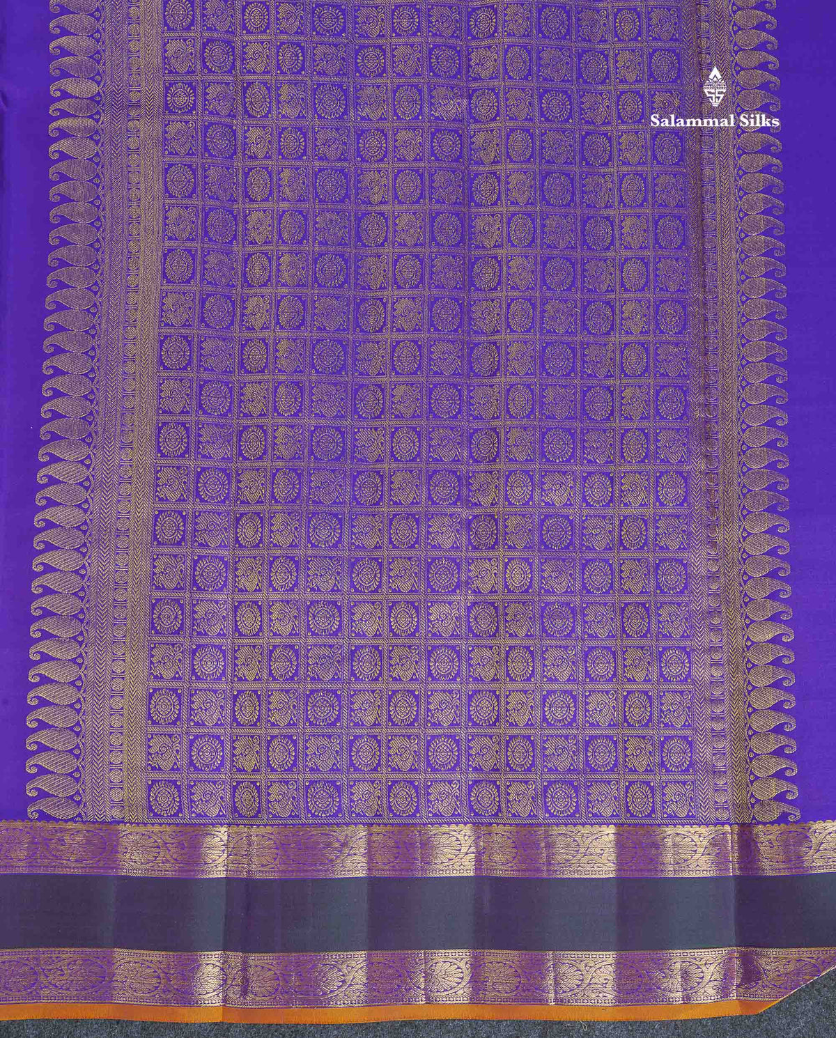 Pure Kanjivaram Silk Saree - Brinjal Colour Body Zari Butta With Dual Tone Bottle Green Gap Border