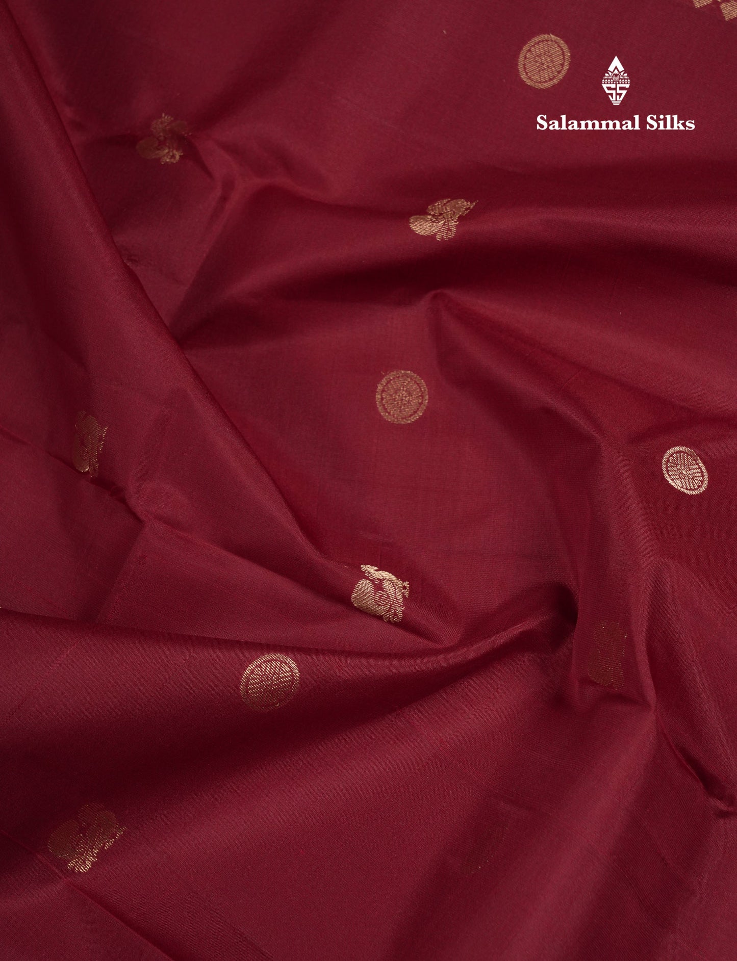 Beautiful Dark Maroon Pure Kanjivaram Silk Saree With Traditional Medium Border