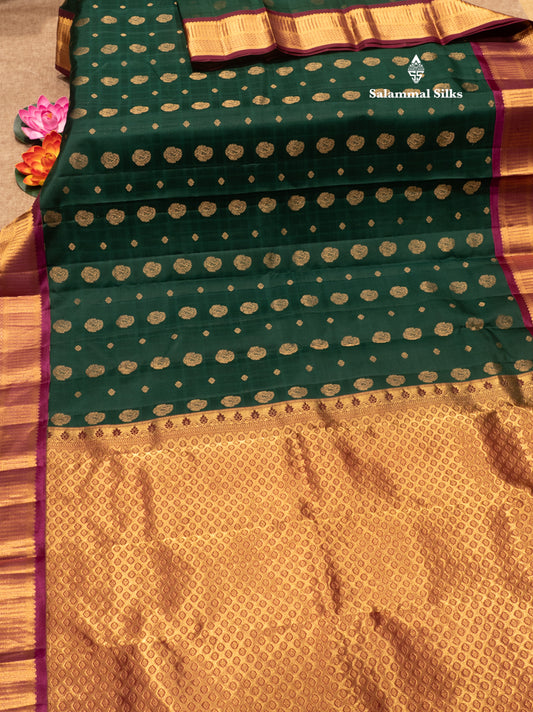 Bottle Green Colour Pure Kanjivaram Silk Saree with Magenta Border