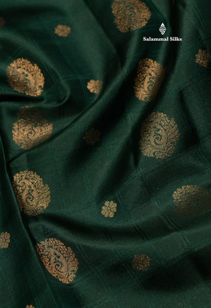 Bottle Green Colour Pure Kanjivaram Silk Saree with Magenta Border