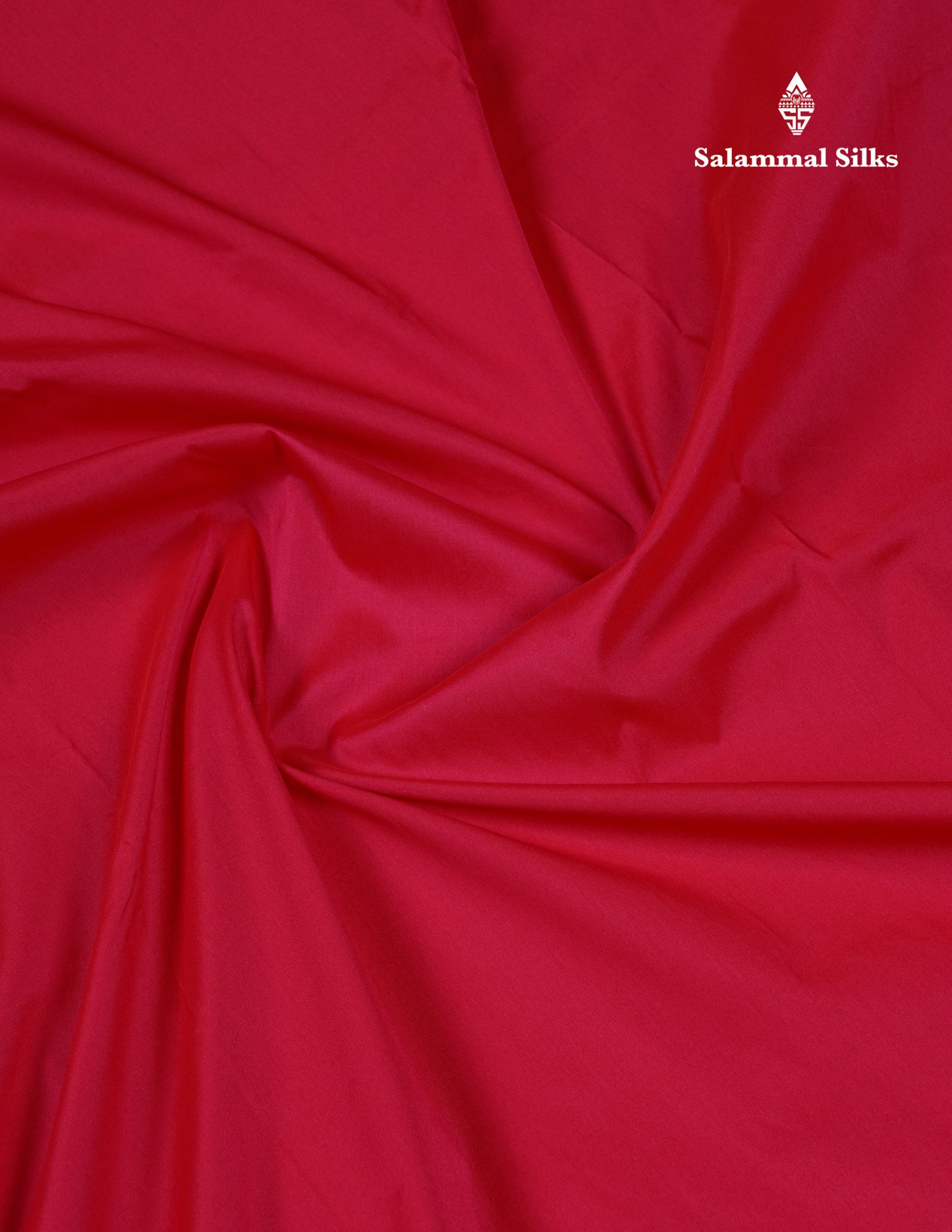 9.5 Yards Semi Silk Saree Chilly Red with Contrast Bottle Green Traditional Border