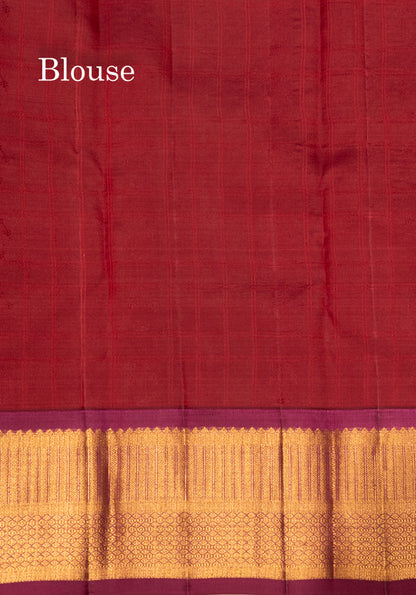 Bottle Green Colour Pure Kanjivaram Silk Saree with Magenta Border