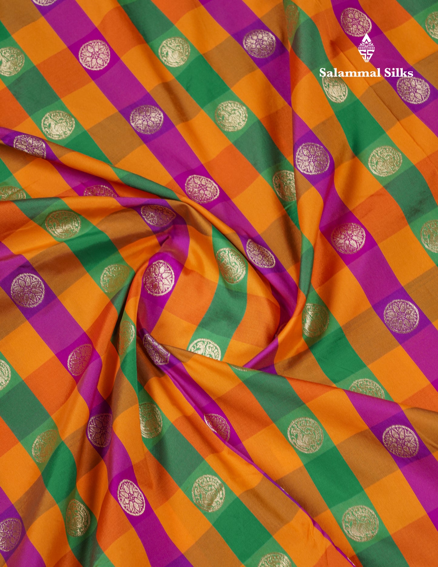 9.5 Yards Semi Silk Saree Paalum Pazham Checks With Contrast Pink Traditional Border