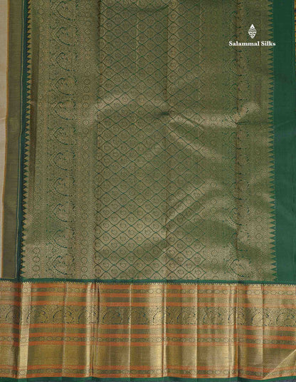 Korvai Pure Kanjivaram Silk Saree - Beige Colour Body With Contrast Bottle Green Evening Morning Border