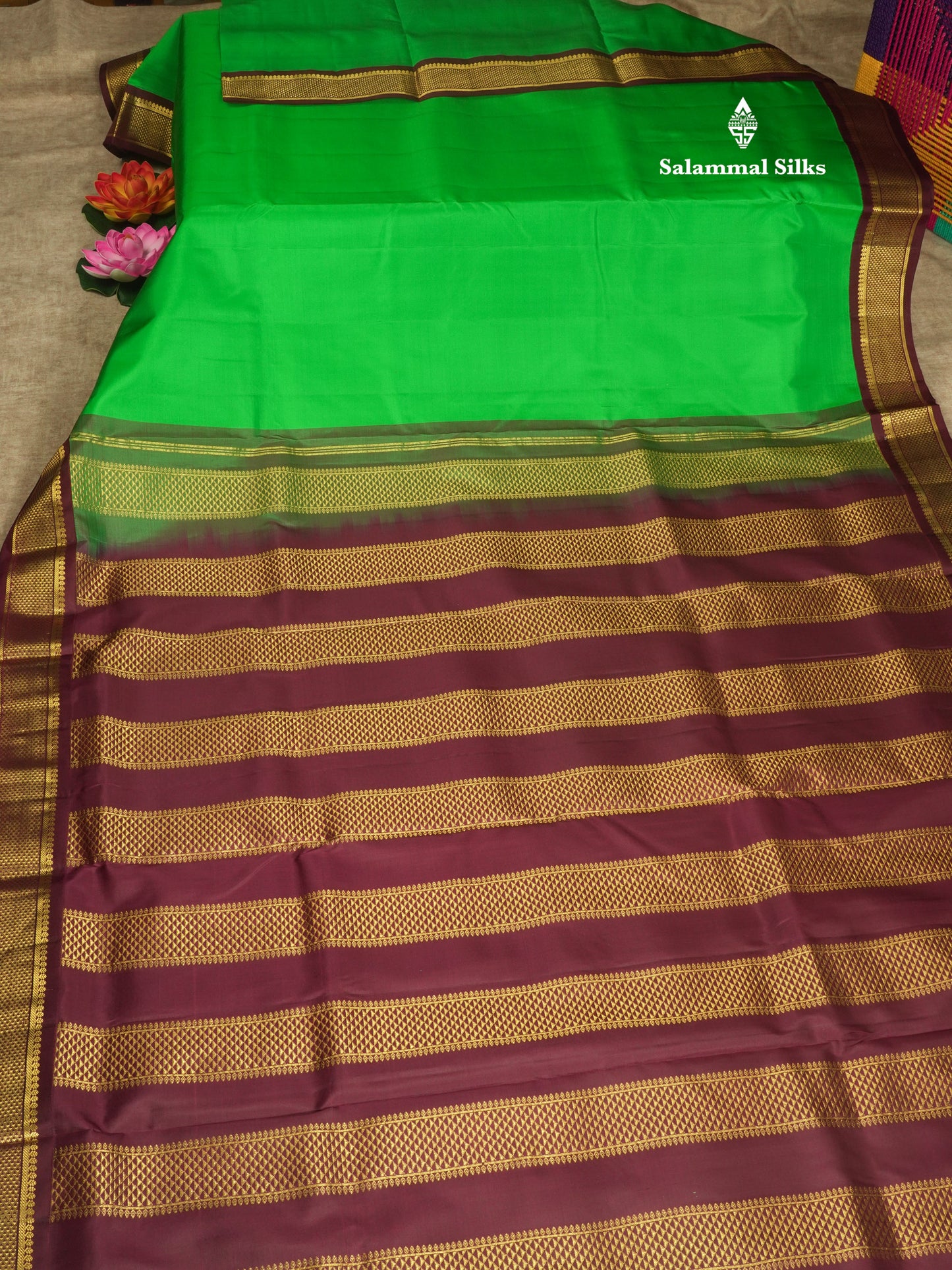 Beautiful Green 9Yards Pure Silk Saree With (3.6inch) Dark Brown Border