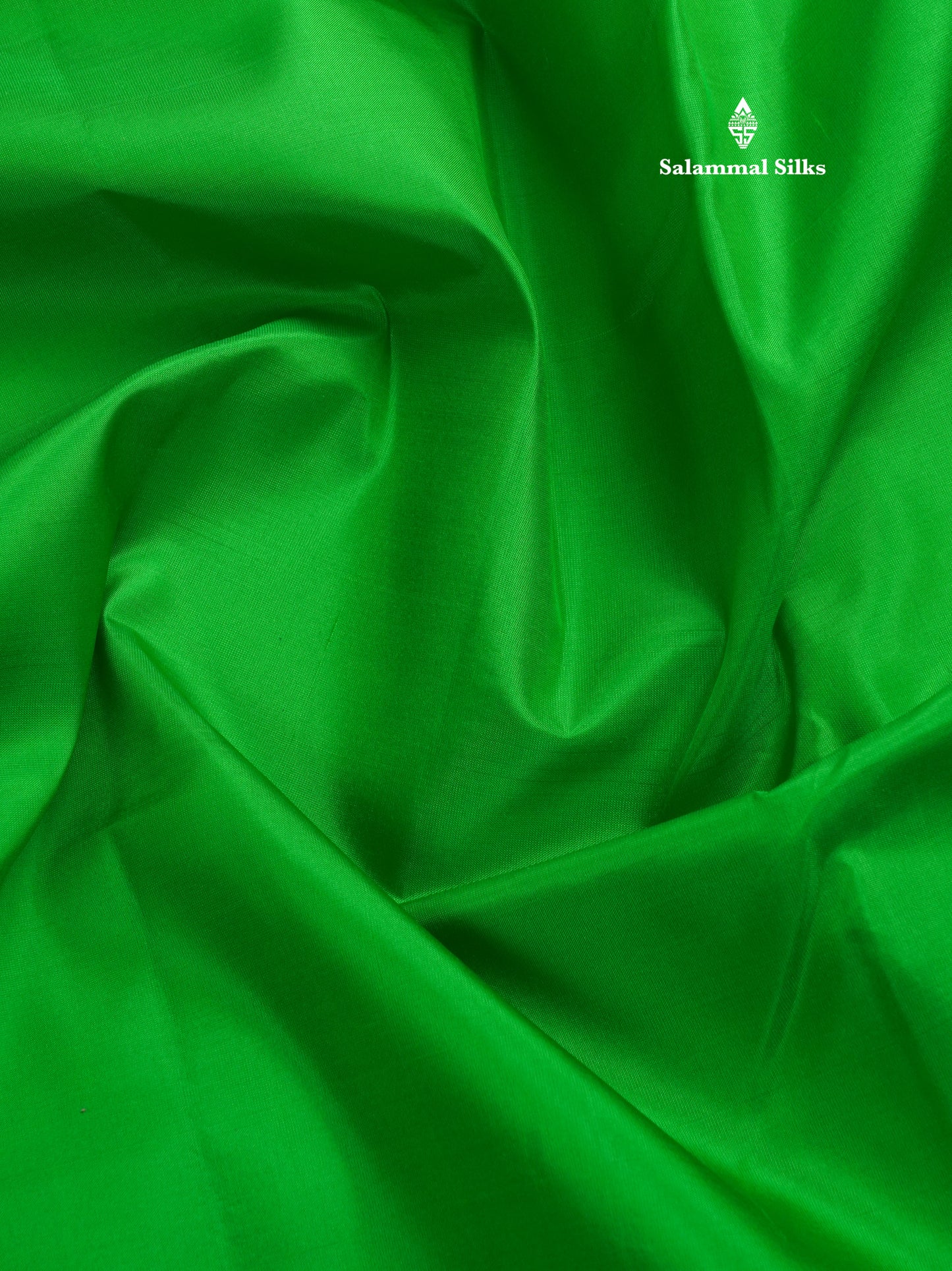 Beautiful Green 9Yards Pure Silk Saree With (3.6inch) Dark Brown Border