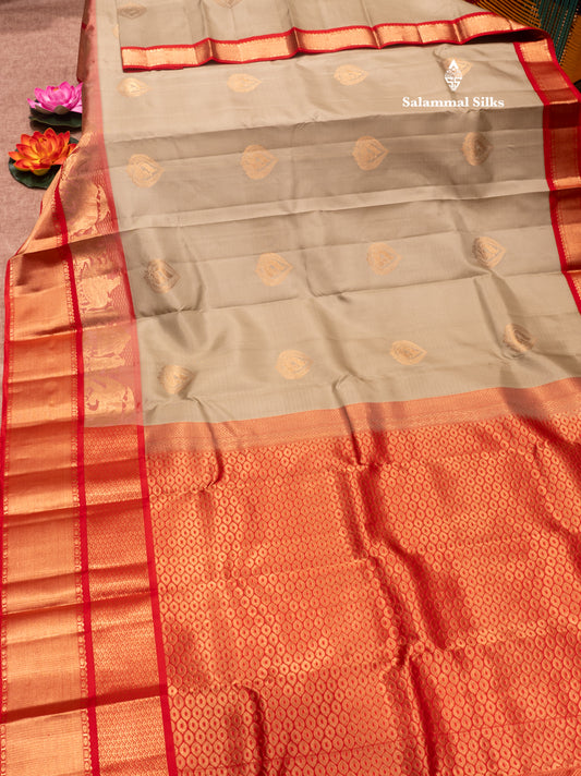 Pista Green Colour Pure Kanjivaram Silk Saree with Pallakku Border