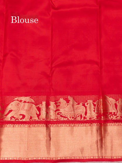 Pista Green Colour Pure Kanjivaram Silk Saree with Pallakku Border