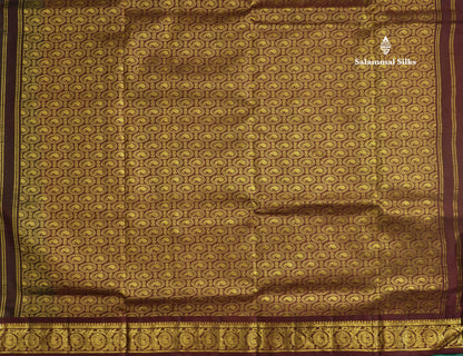 Beautiful Bottle Green 9Yards Pure Silk Saree With (3.6 inch) Dark Maroon Border