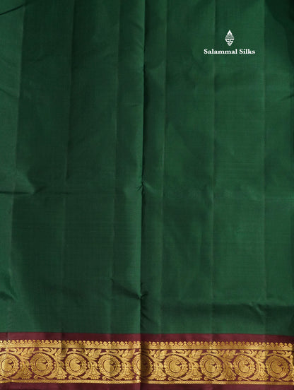 Beautiful Bottle Green 9Yards Pure Silk Saree With (3.6 inch) Dark Maroon Border