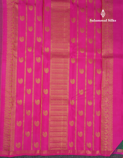 Beautiful Dual Tone Peacock Green Peacock & Chakaram Butta Pure Kanjivaram Silk Saree With Contrast Magenta Pink Blouse