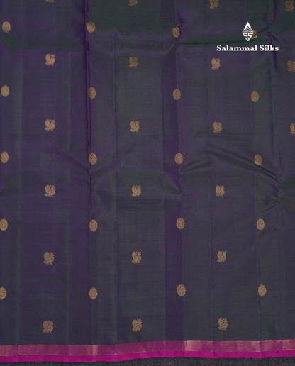 Beautiful Dual Tone Peacock Green Peacock & Chakaram Butta Pure Kanjivaram Silk Saree With Contrast Magenta Pink Blouse