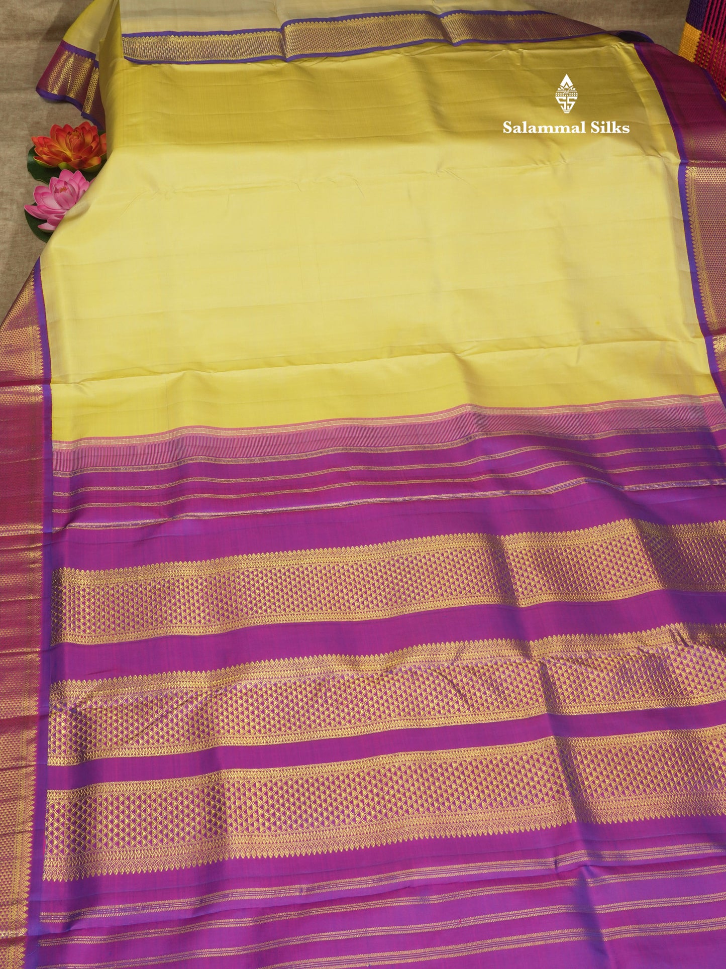 Korvai Beautiful Light Yellow 10 Yards Pure Silk Saree With (4.4 inch) Violet Border