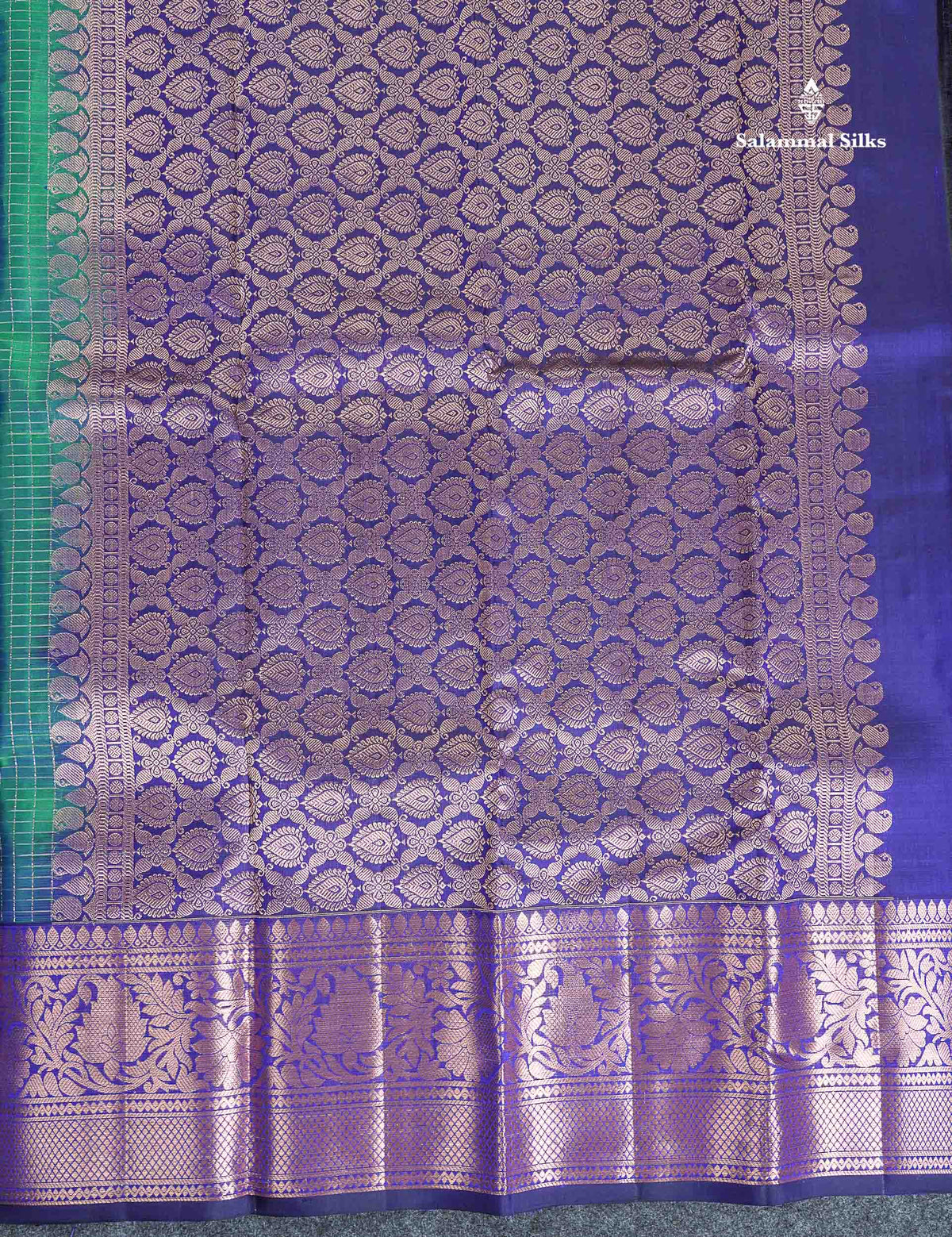 Pure Kanjivaram Silk Saree - Dual Tone Sea Green Colour Body Checks With Butta & Navy Blue Border