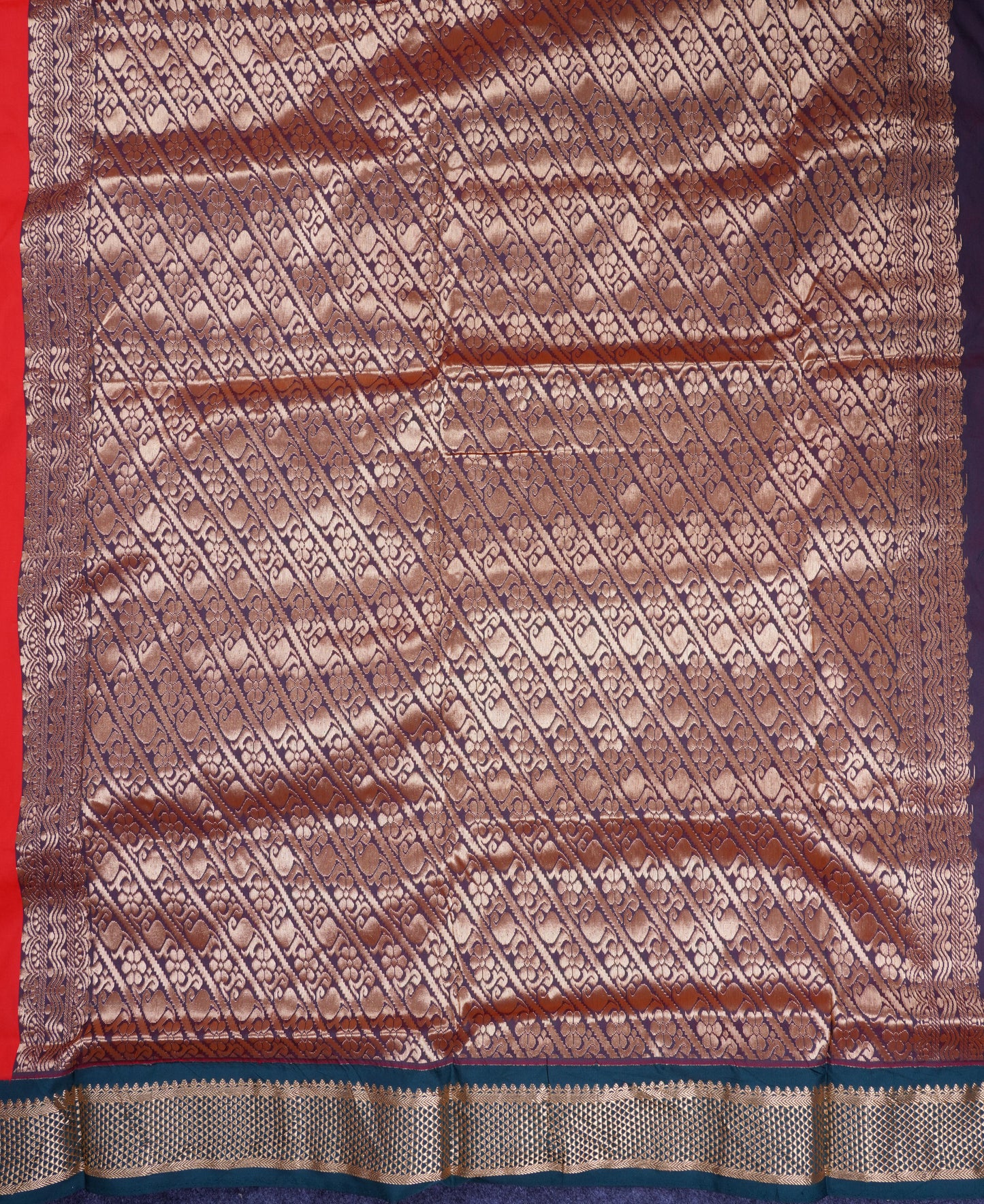 11 Yards Semi Silk Saree Dual Tone Red with Contrast Bottle Green Traditional Border