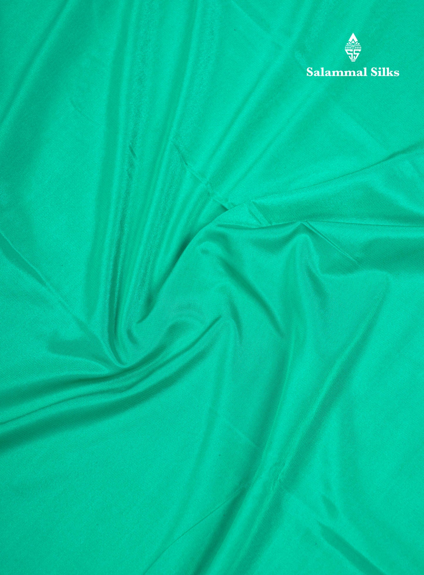 Beautiful Half White Plain Semi Mysore Silk Saree With Small Traditional Zari Border