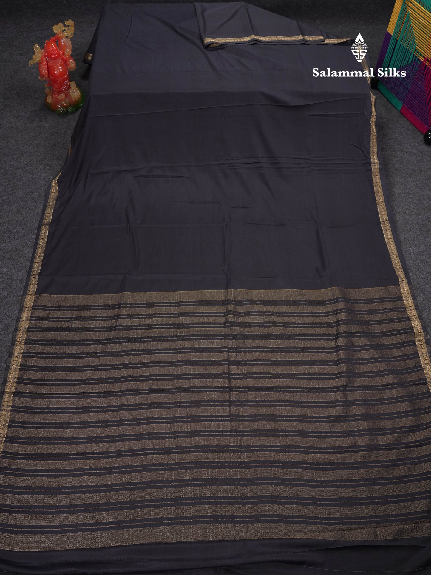 Beautiful Half White Plain Semi Mysore Silk Saree With Small Traditional Zari Border