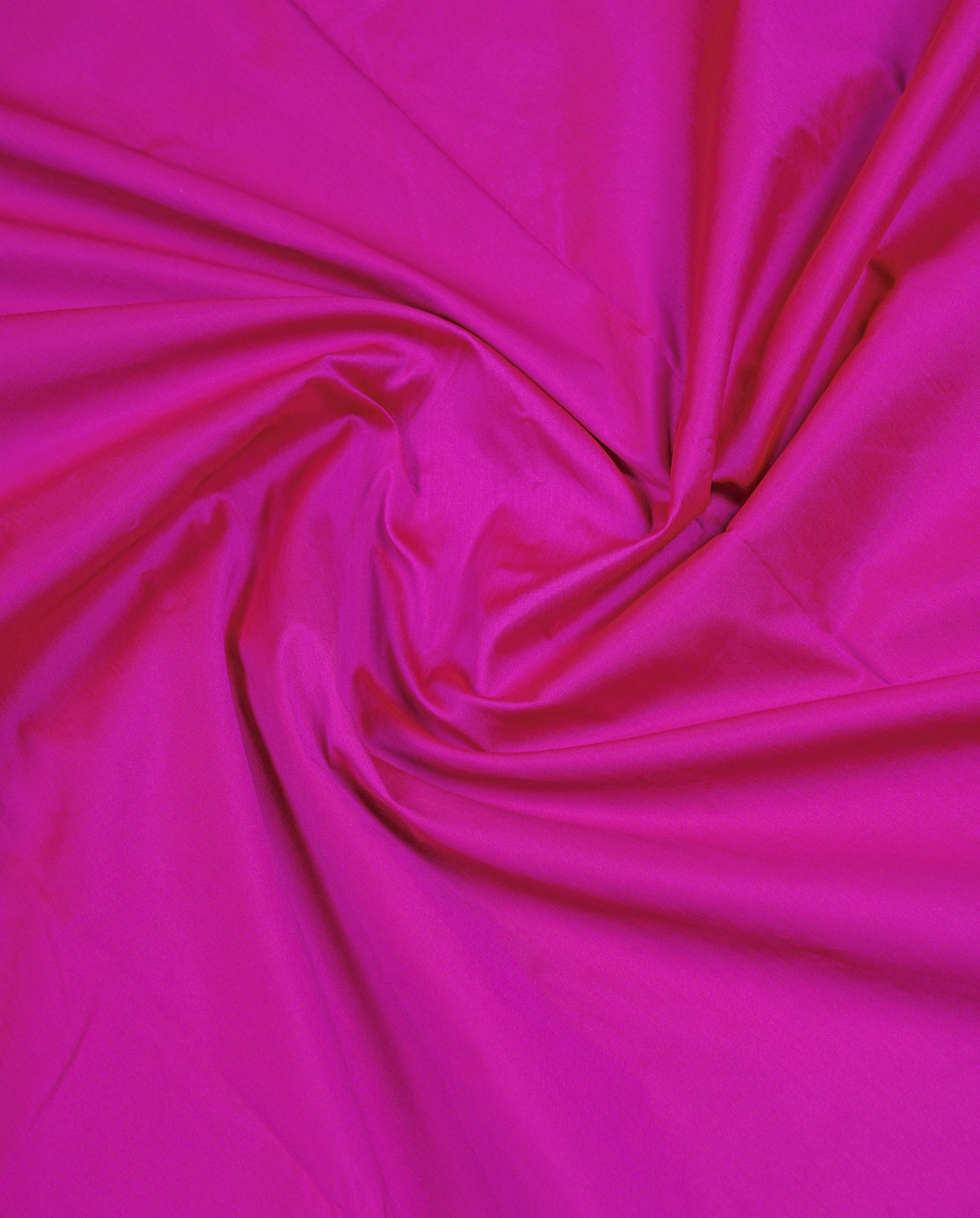 9.5 Yards Semi Silk Saree Magenta Pink with Contrast Bottle Green Traditional Border