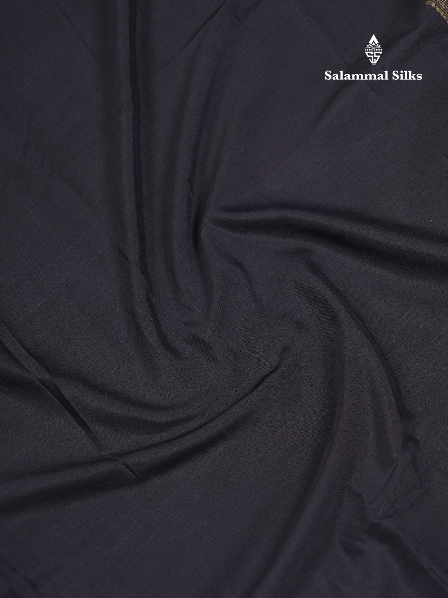 Beautiful Half White Plain Semi Mysore Silk Saree With Small Traditional Zari Border