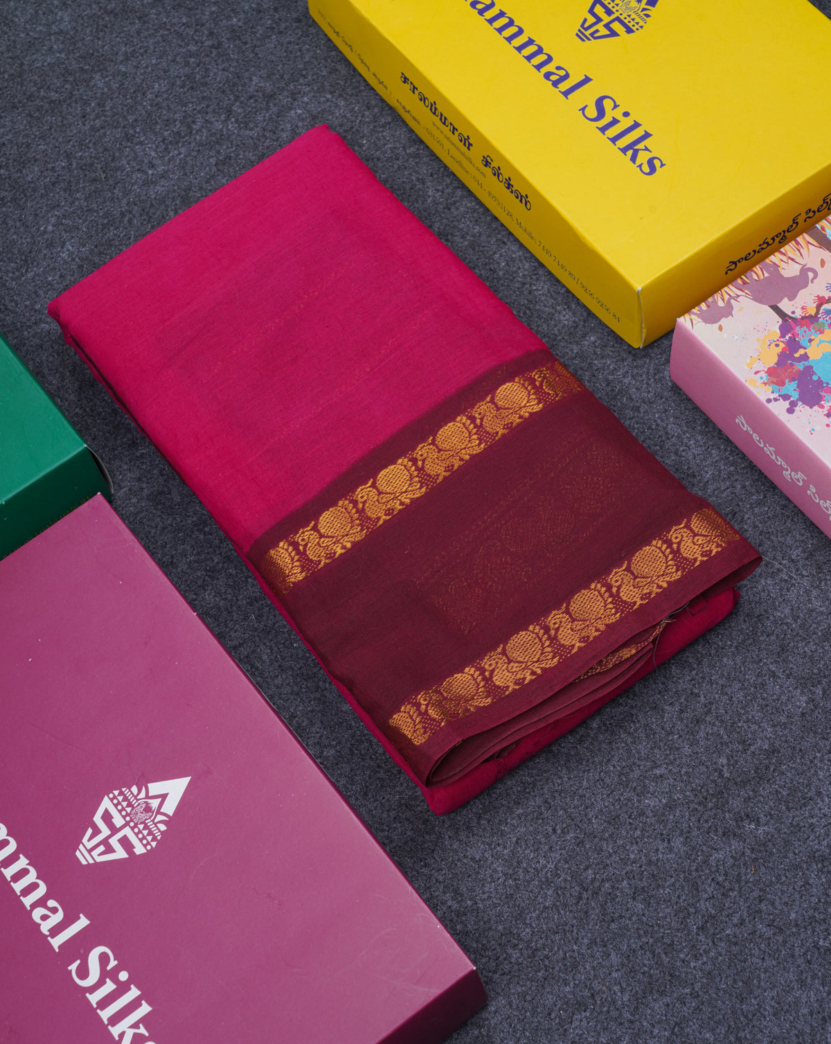 Beautiful Dual Tone Pink Sungudi Cotton Saree With Contrast Dark Maroon Traditional Rettapet Border