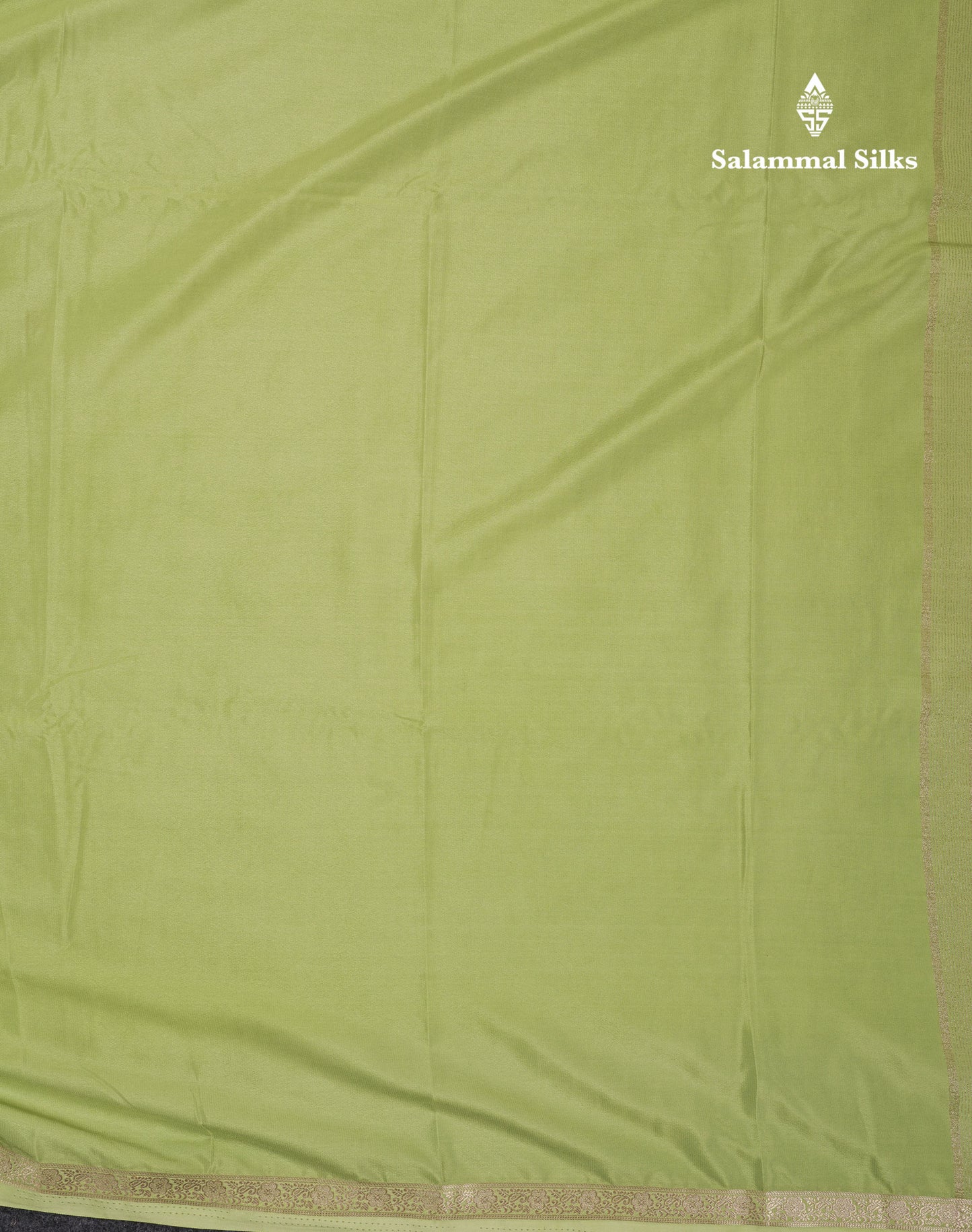 Beautiful Half White Plain Semi Mysore Silk Saree With Small Traditional Zari Border