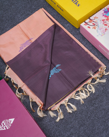 Dark Violet Thread work Buttas Banana Pinth Saree (Vaazhainaar Pattu) With Contrast Peach Blouse